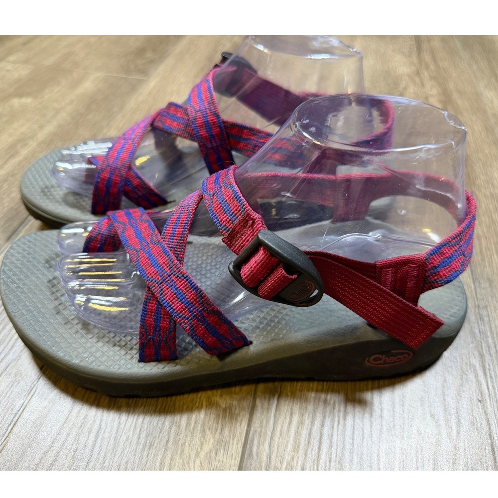 Chaco Z/Cloud 2 Women 9 Sandals Maroon Purple Strappy Toe Loop Hiking J106622
